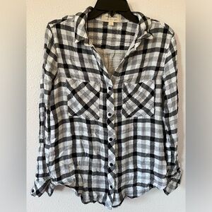 Cloth & Stone Black and White Plaid Long Sleeve Button Down